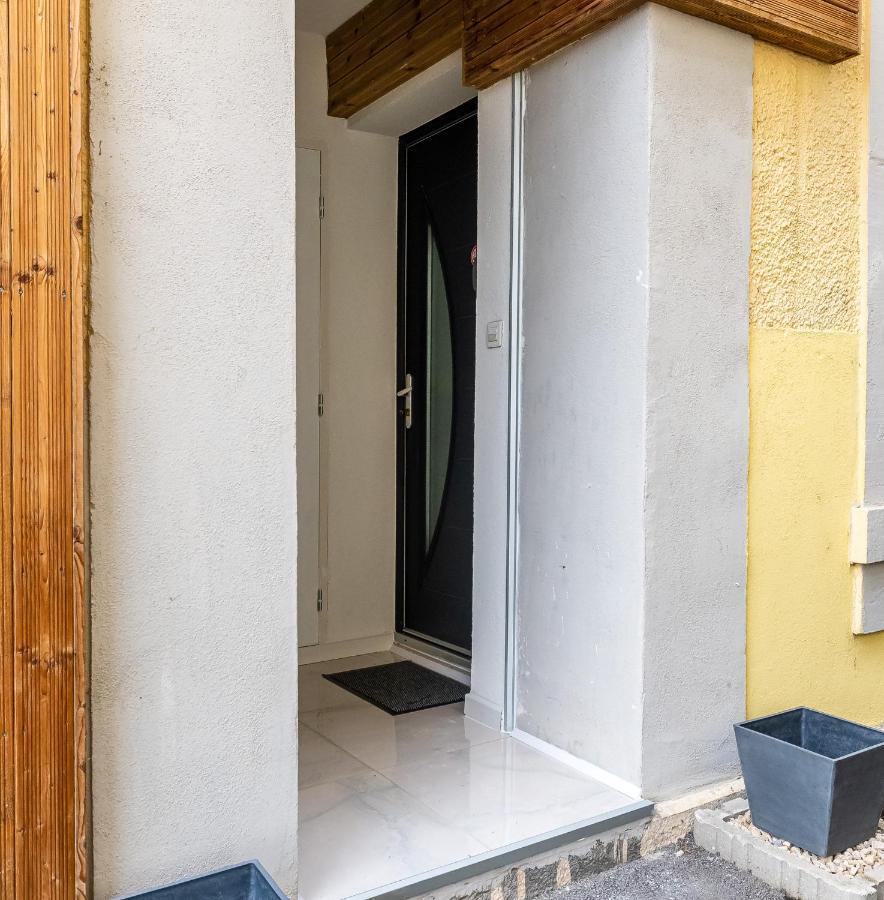Les Huisselets 4 Διαμέρισμα Montbéliard Εξωτερικό φωτογραφία